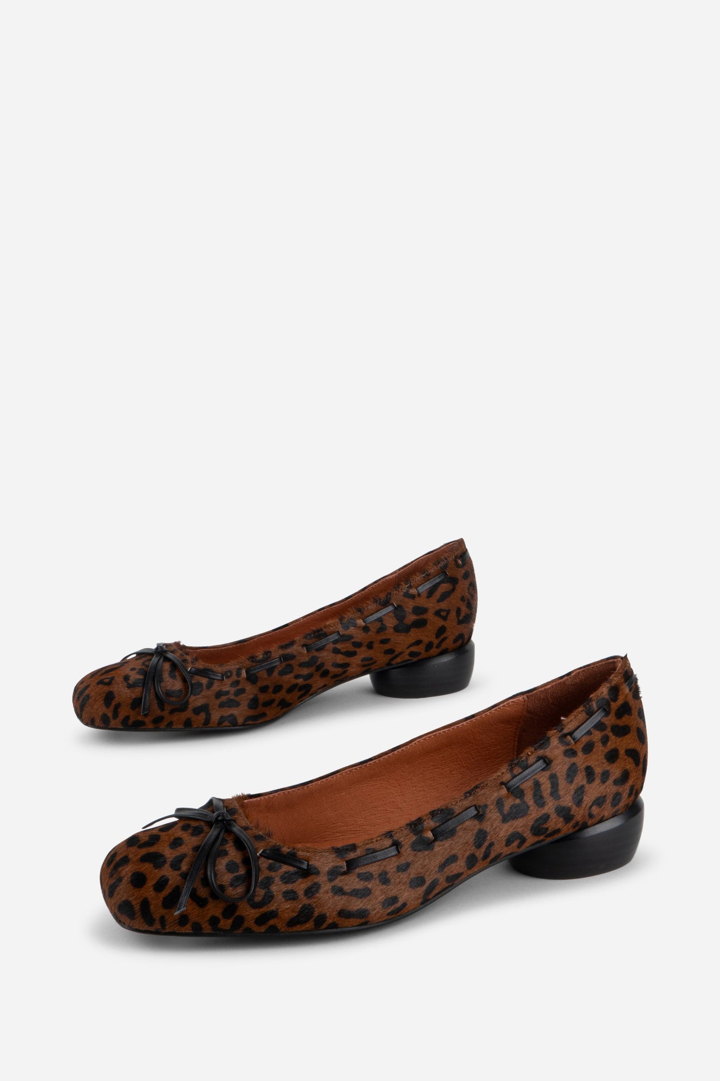 Intentionally Blank SIA CALF HAIR FLAT
