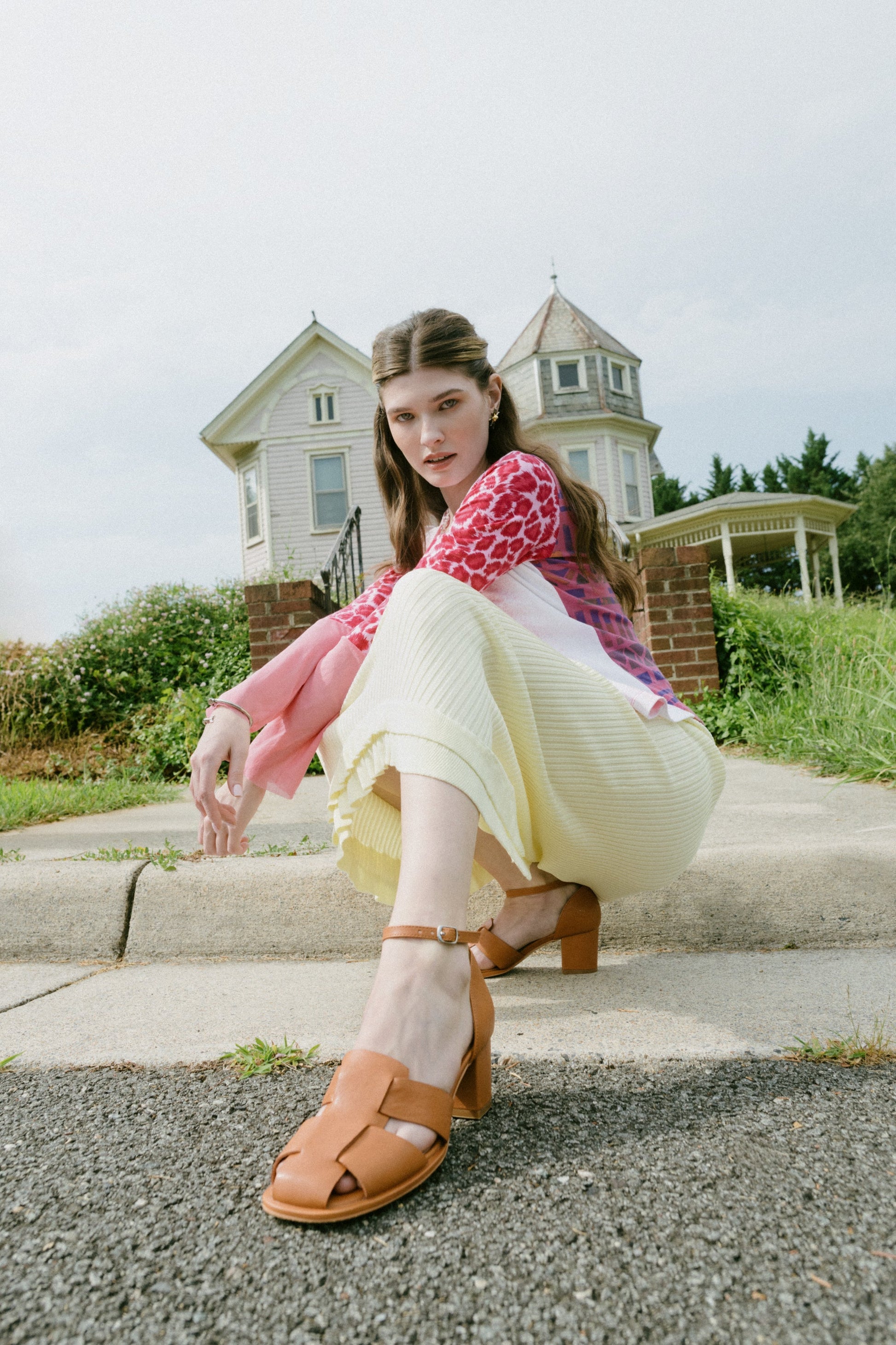 Intentionally Blank APRIL LEATHER FISHERMAN HEEL