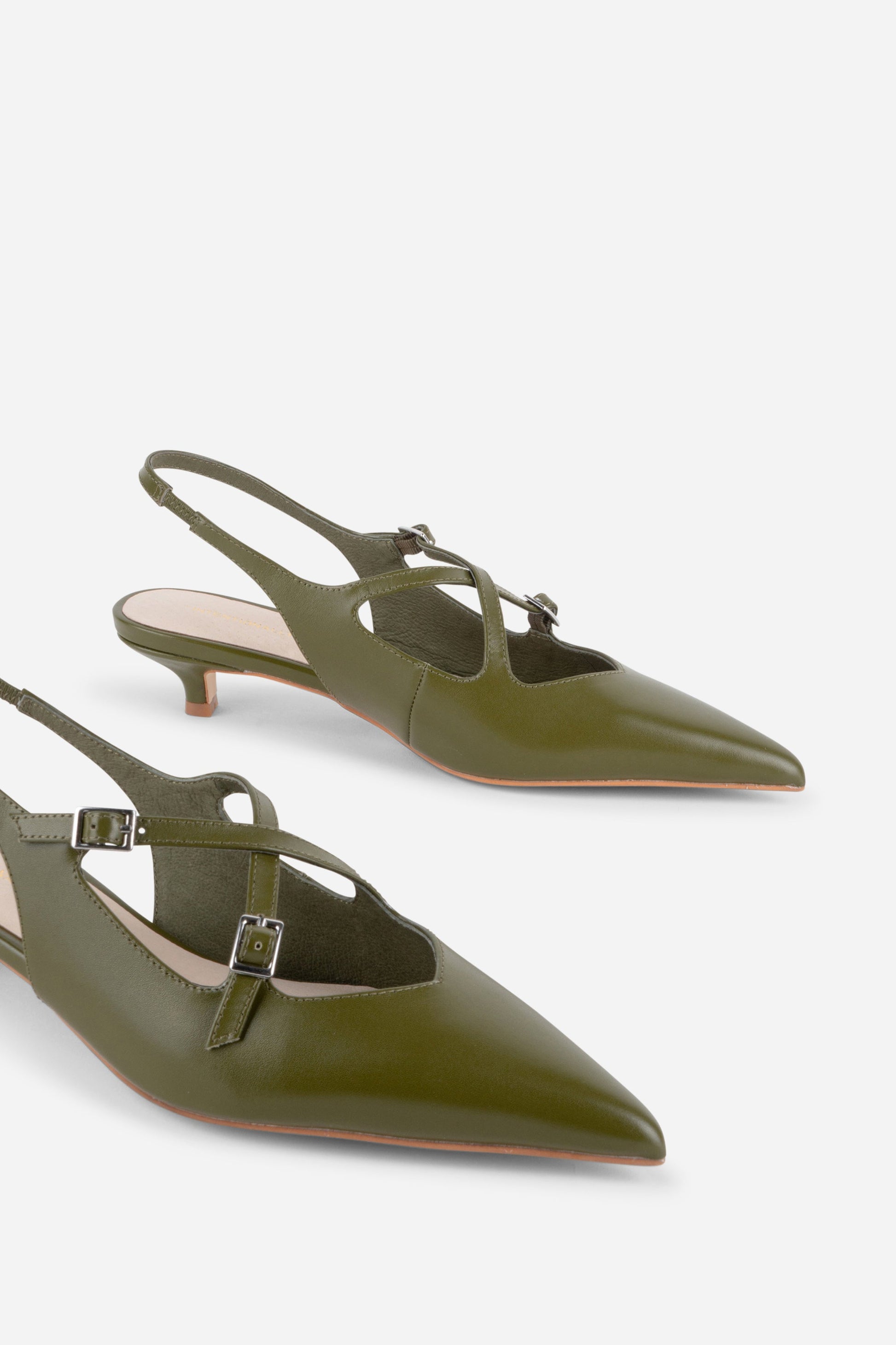 Intentionally Blank JAX SLINGBACK KITTEN HEEL
