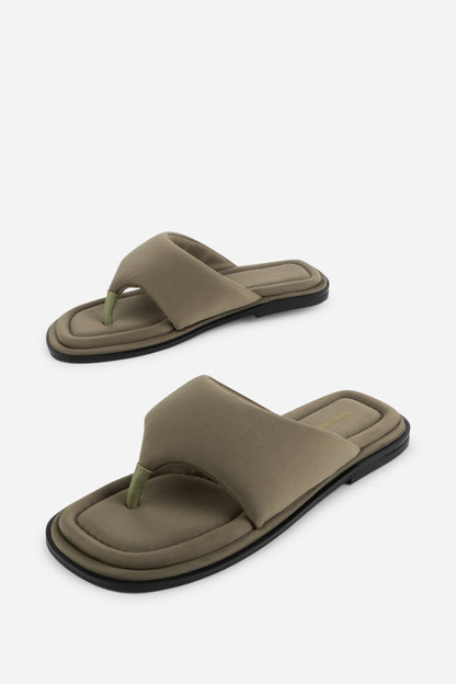 Intentionally Blank SEOUL VEGAN NEOPRENE THONG SANDAL