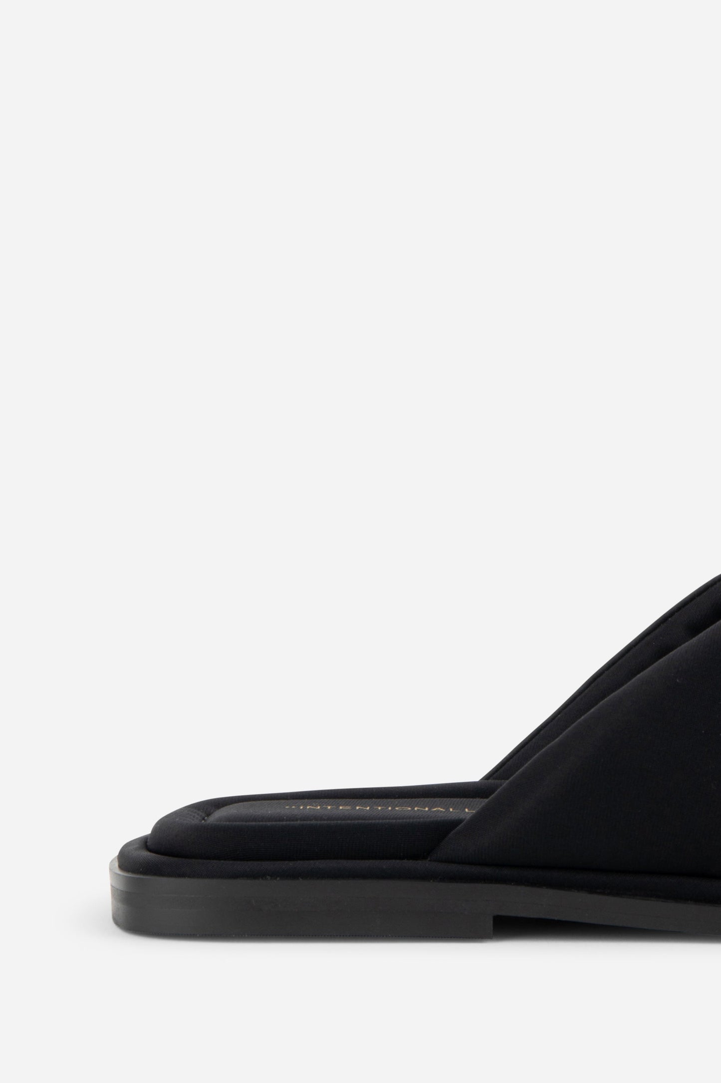 Intentionally Blank SEOUL VEGAN NEOPRENE THONG SANDAL