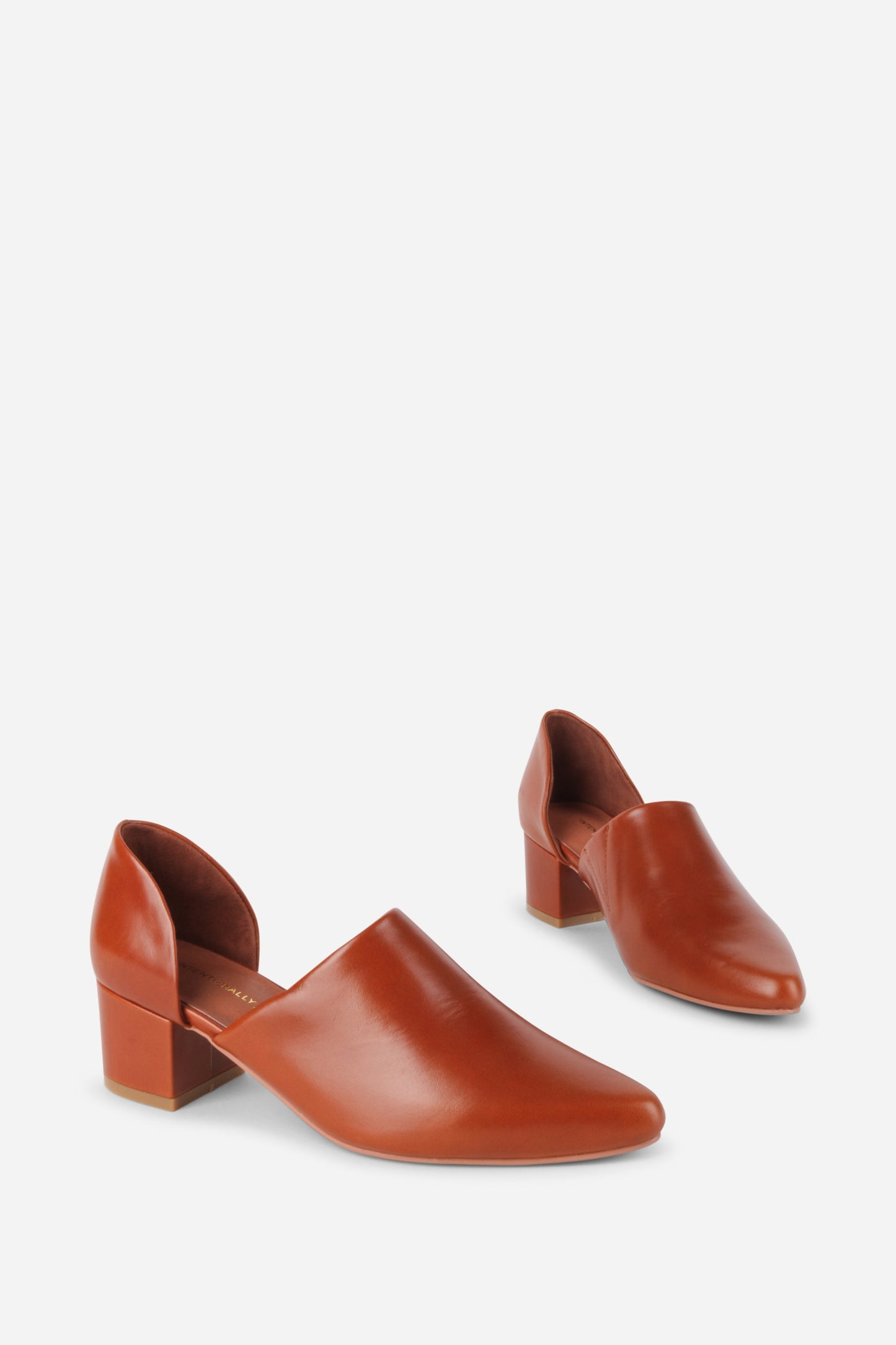 Intentionally Blank PERF-HI HEEL