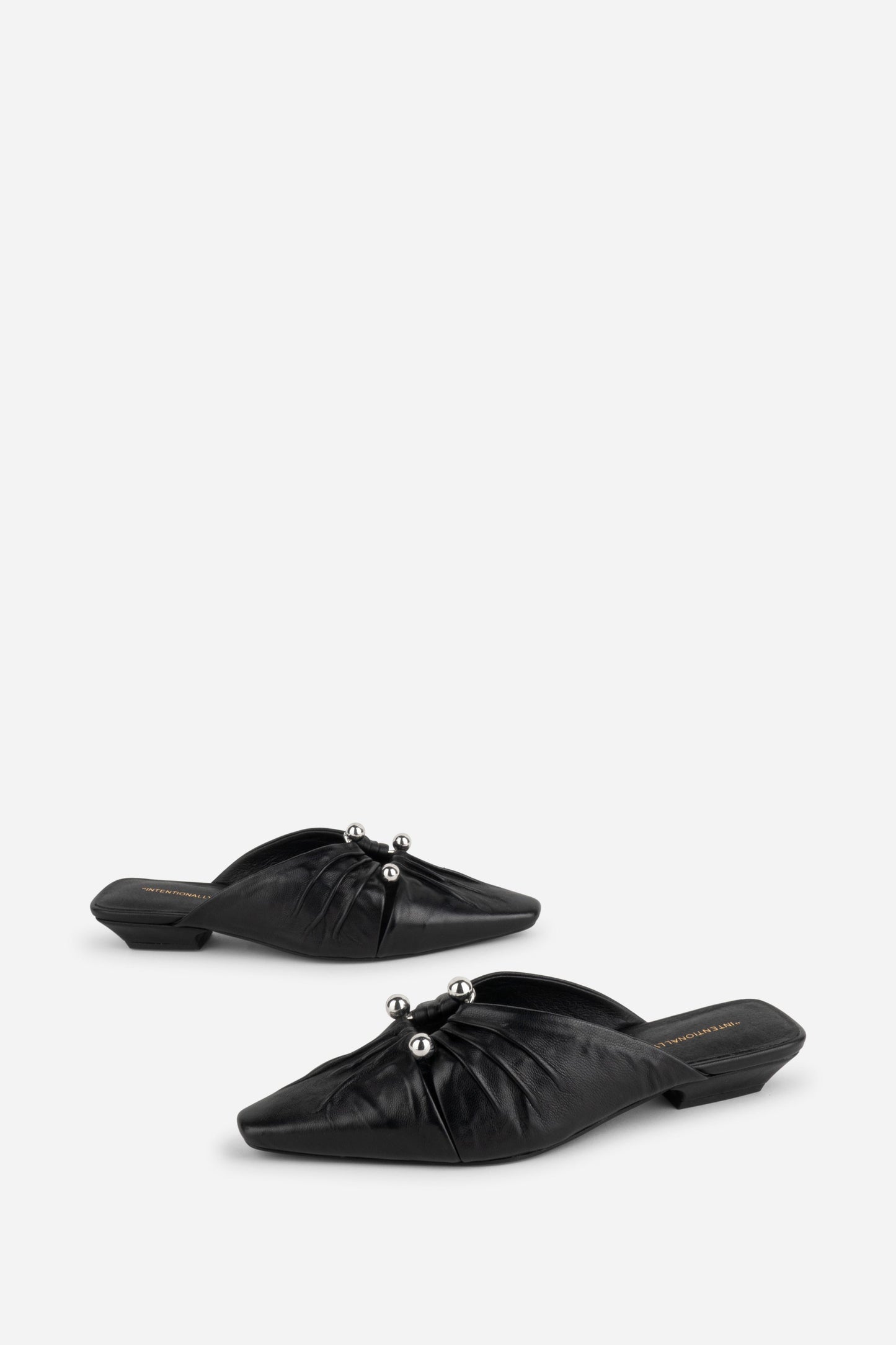 Intentionally Blank NOAH PIERCED MULE