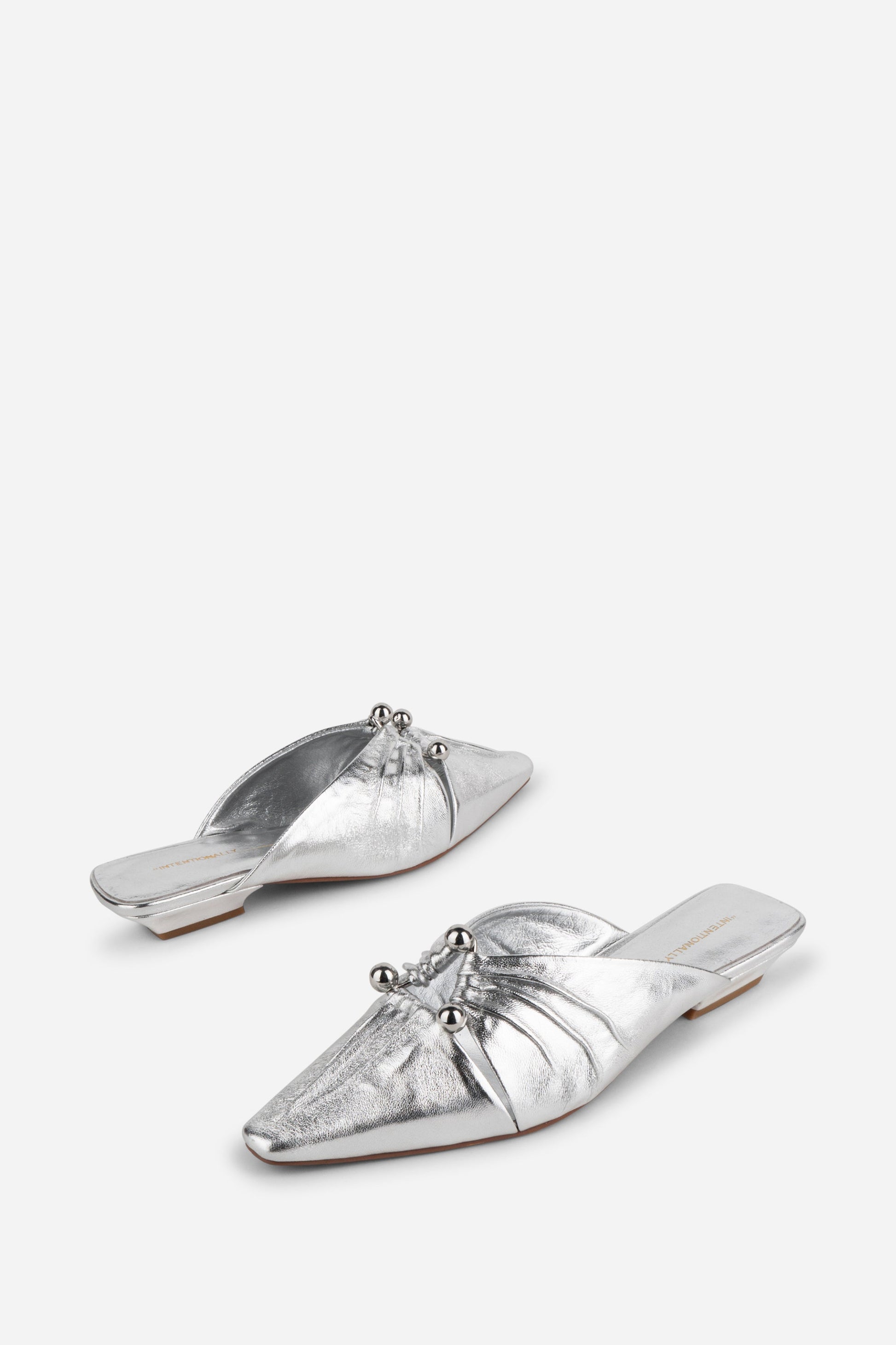 Intentionally Blank NOAH PIERCED MULE