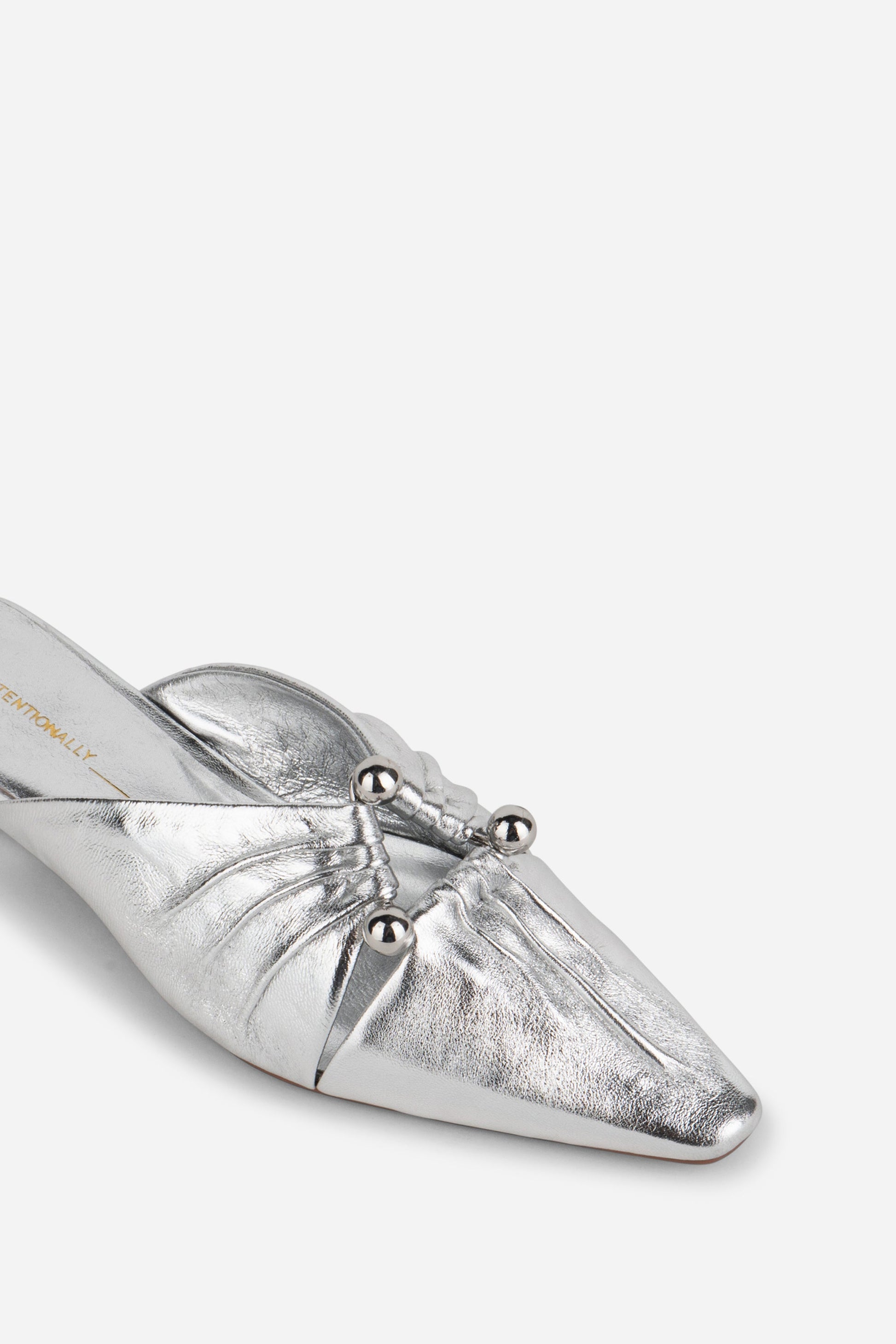 Intentionally Blank NOAH PIERCED MULE