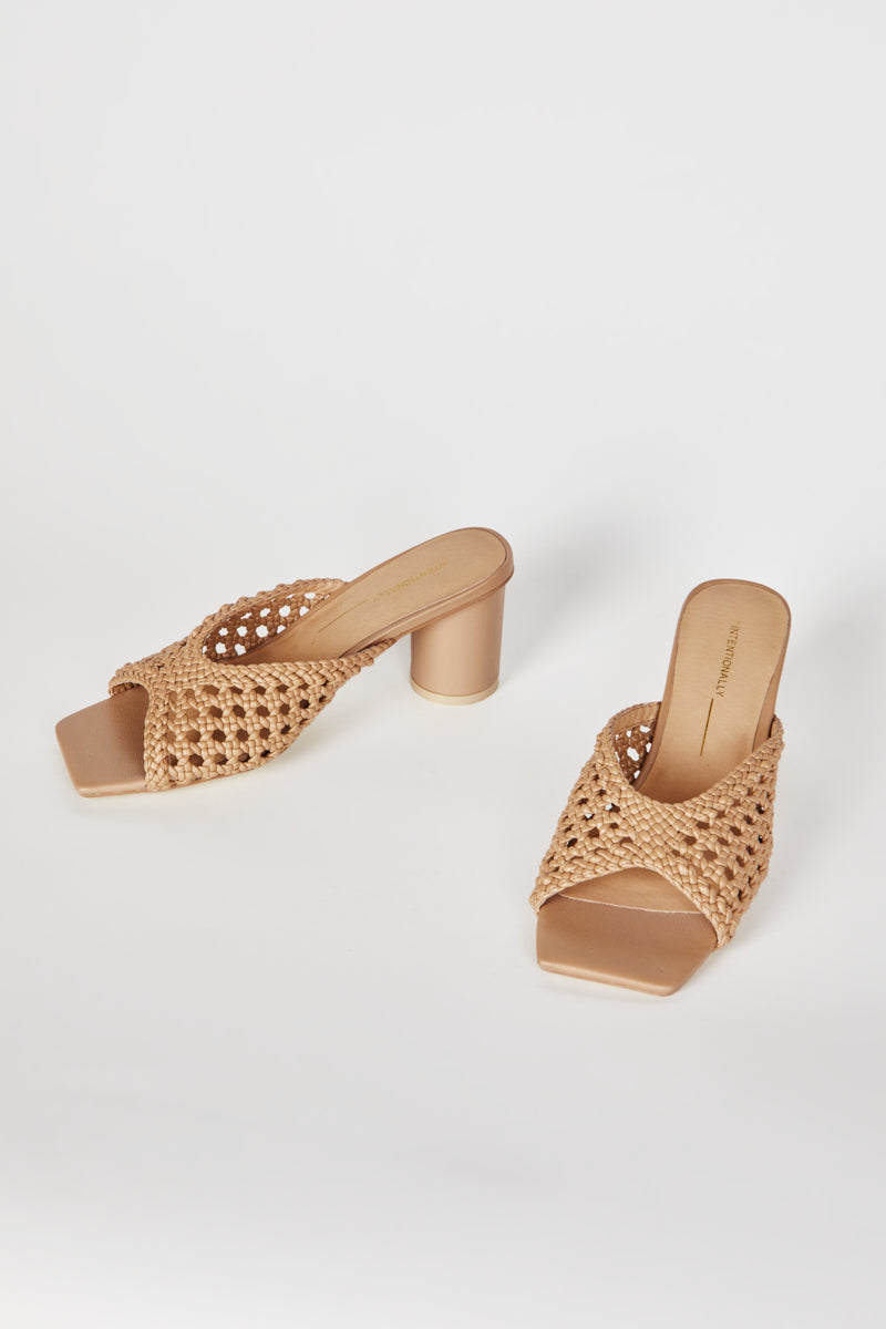 Intentionally Blank CASSANDRA VEGAN HEEL