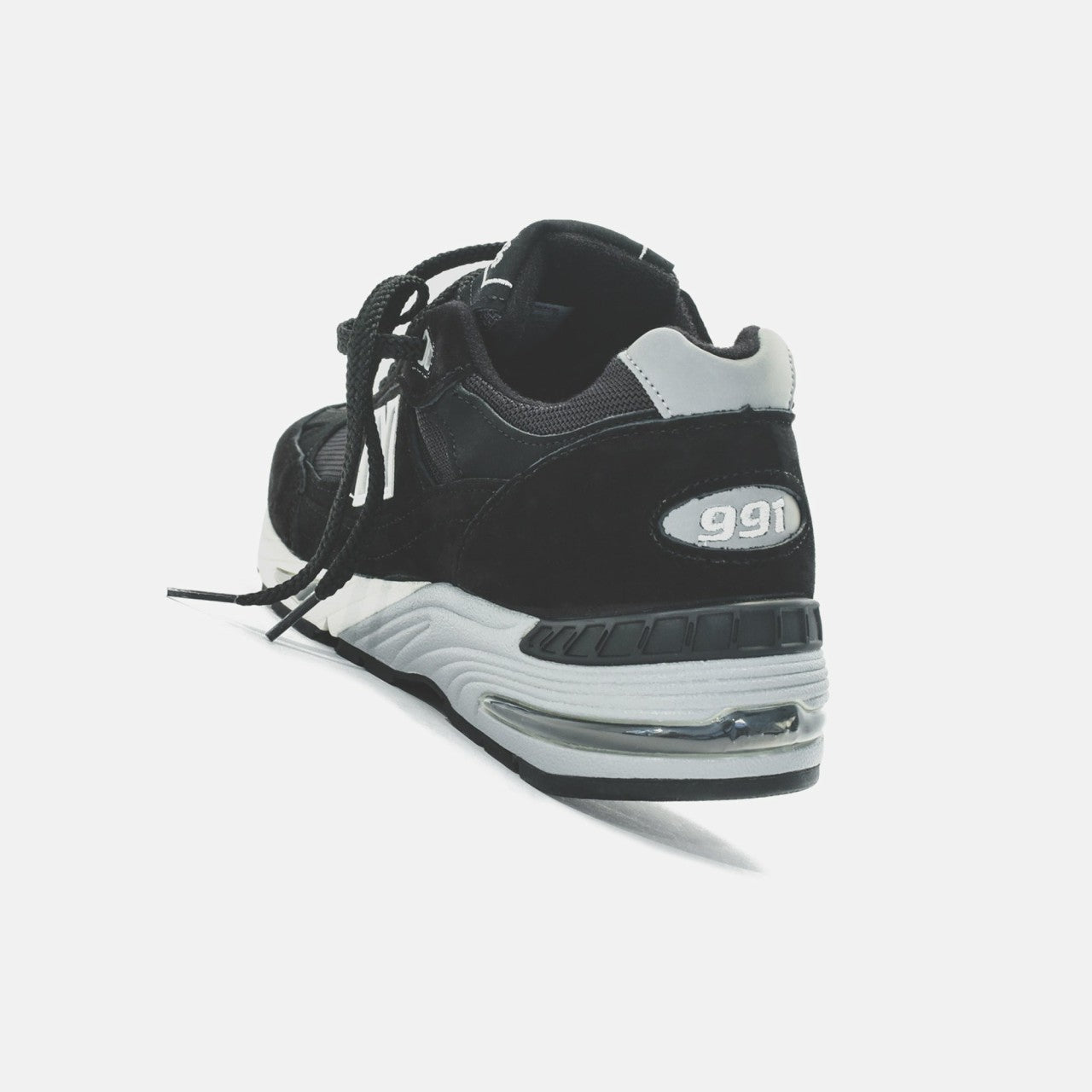 Men Kith New Balance Made in UK 991 - Black / White