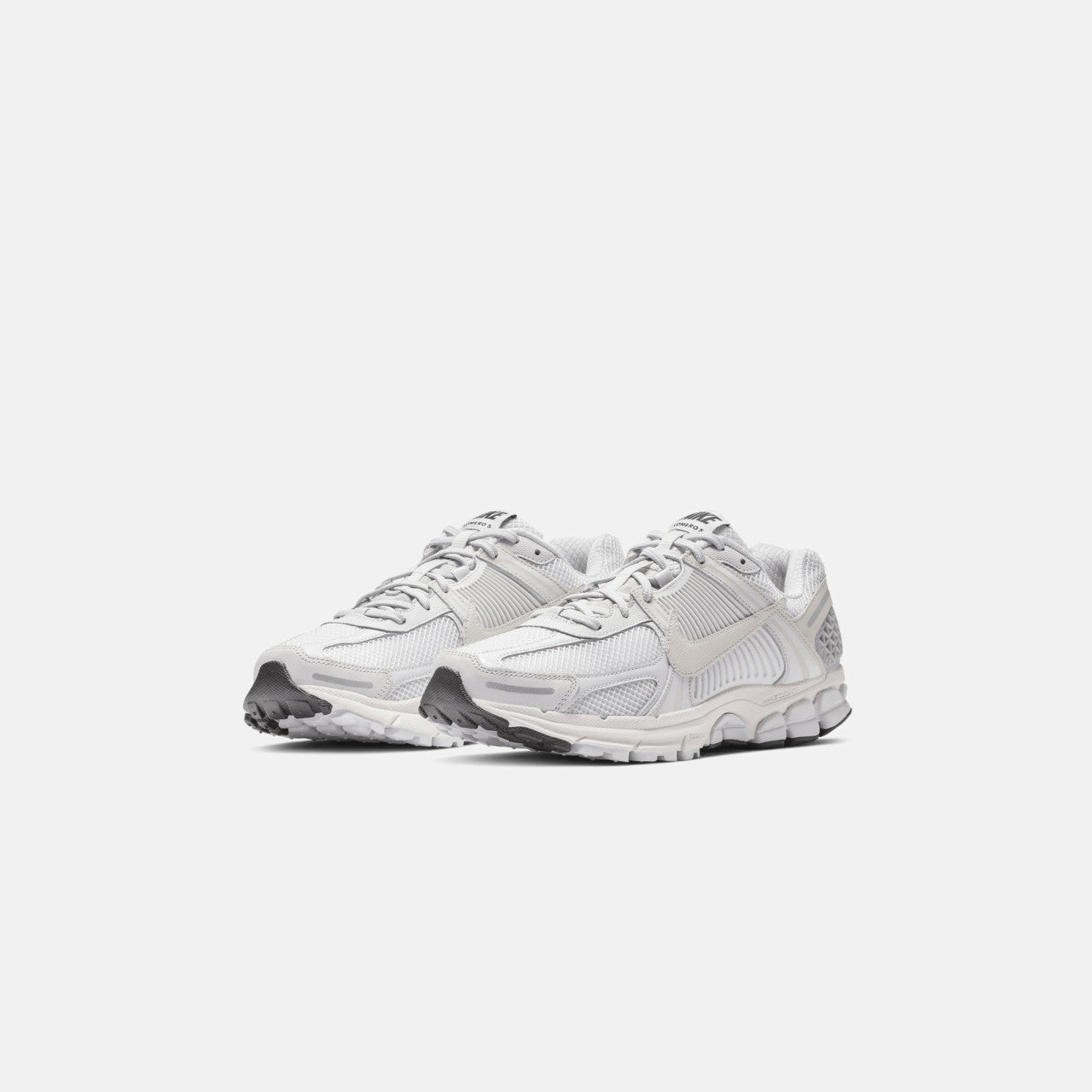 Men Kith Nike Zoom Vomero 5 SP - Vast Grey / Black / Sail