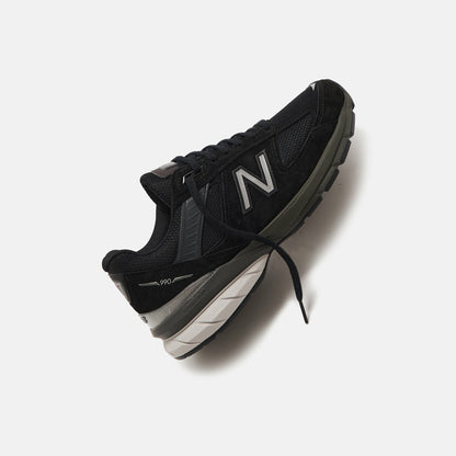 Men Kith New Balance Made in USA 990v5 - Black / Silver