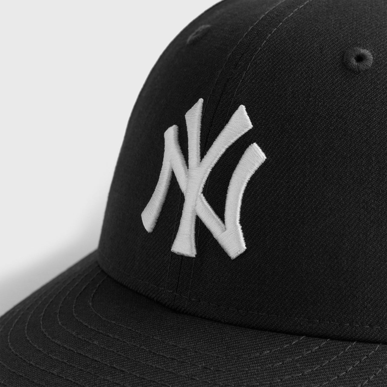 Men Kith Kith & New Era for the New York Yankees 59FIFTY Low Profile - Black