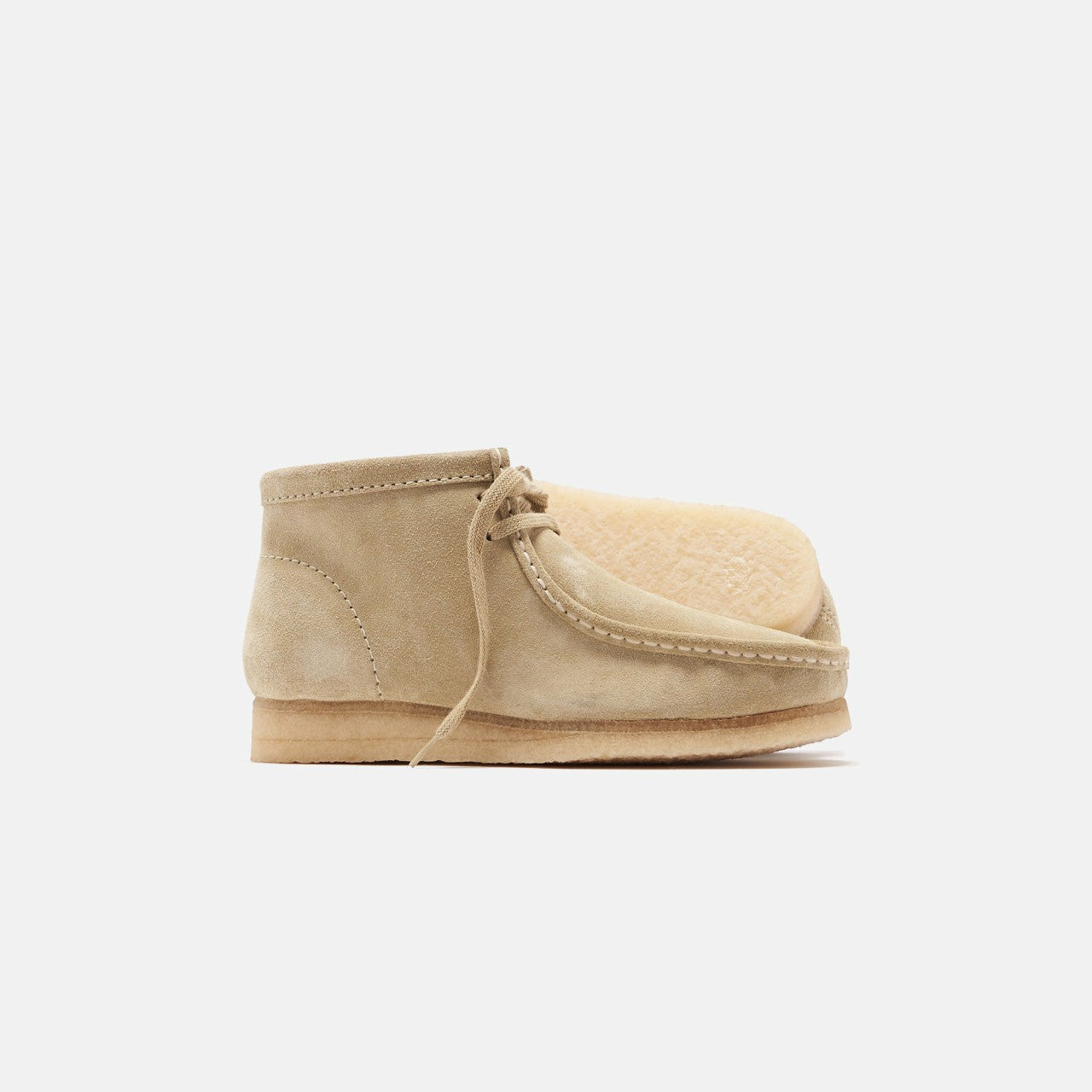 Men Kith Clarks Wallabee Boot Suede - Maple