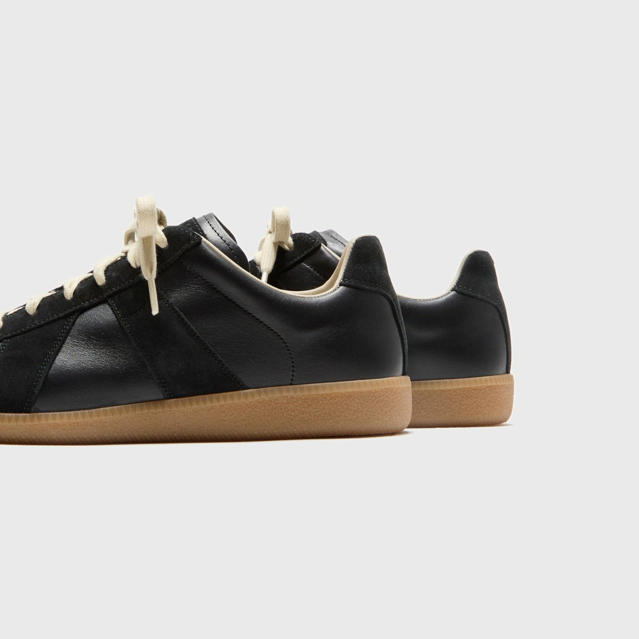 Men Kith Maison Margiela Replica Sneakers - Black