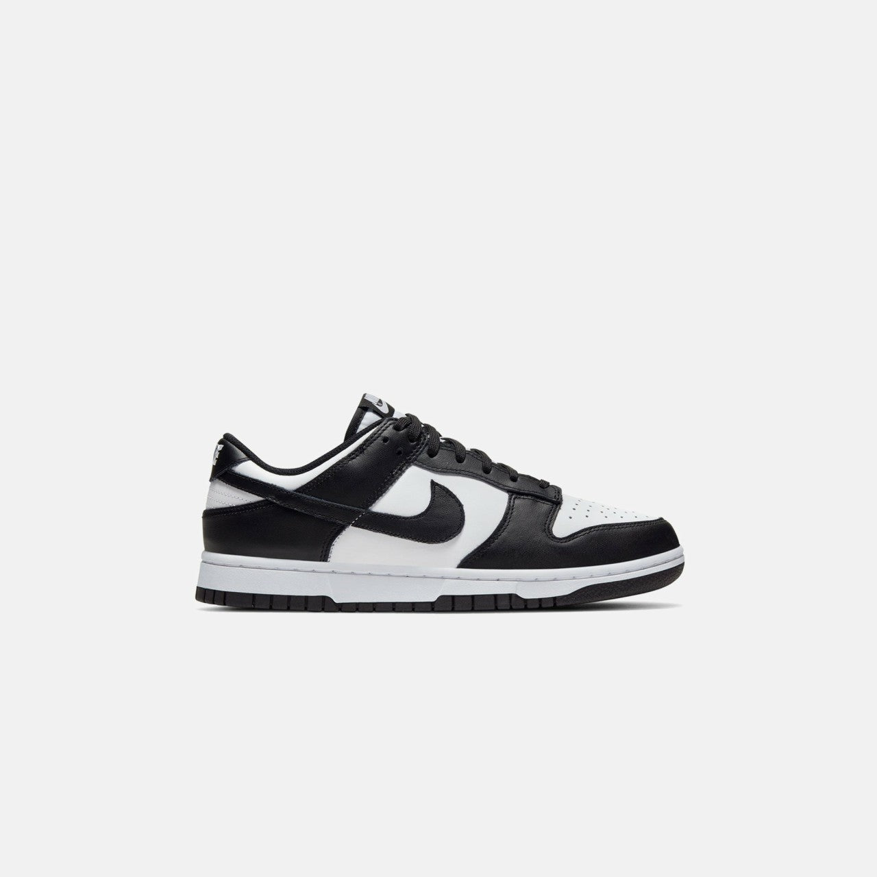 Women Kith Nike WMNS Dunk Low - White / Black