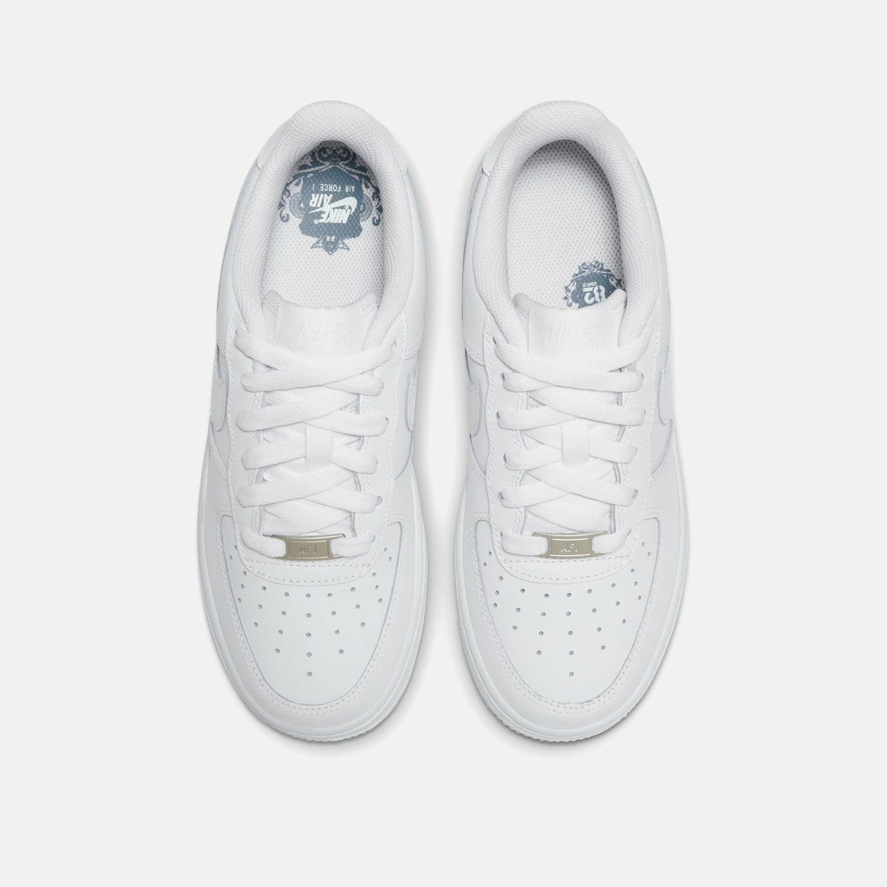 Kids Kith Nike Grade School Air Force 1 Low LE - White