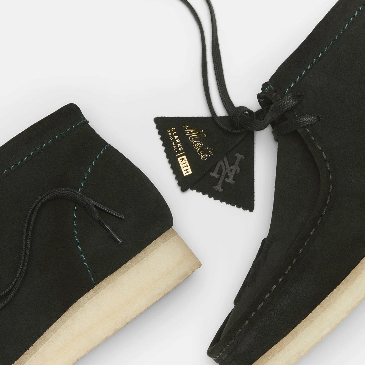 Men|Women Kith Kith & Clarks for New York Mets Wallabee Boot - Dark Green Suede