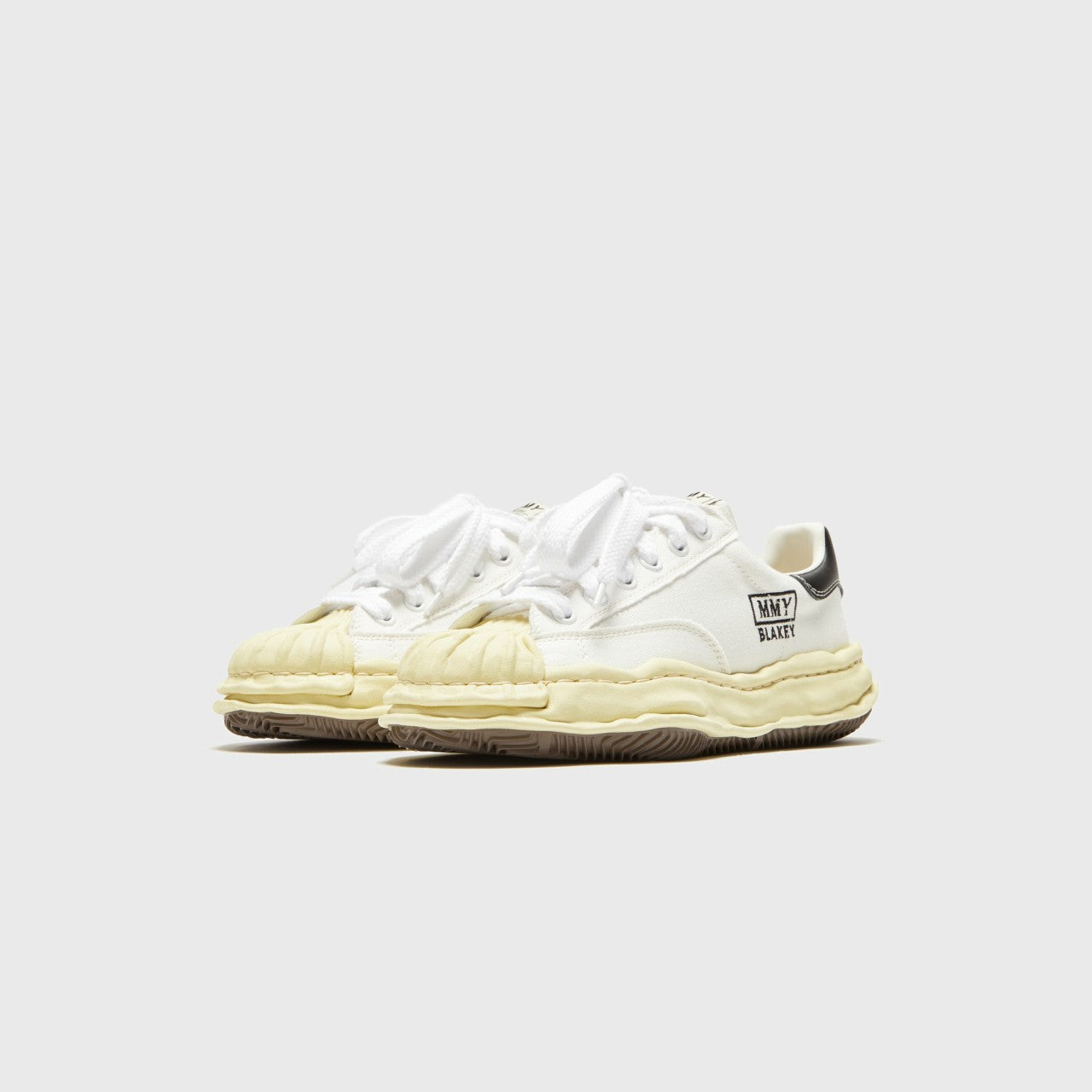 Men Kith Mihara Yasuhiro Blakey Low - White