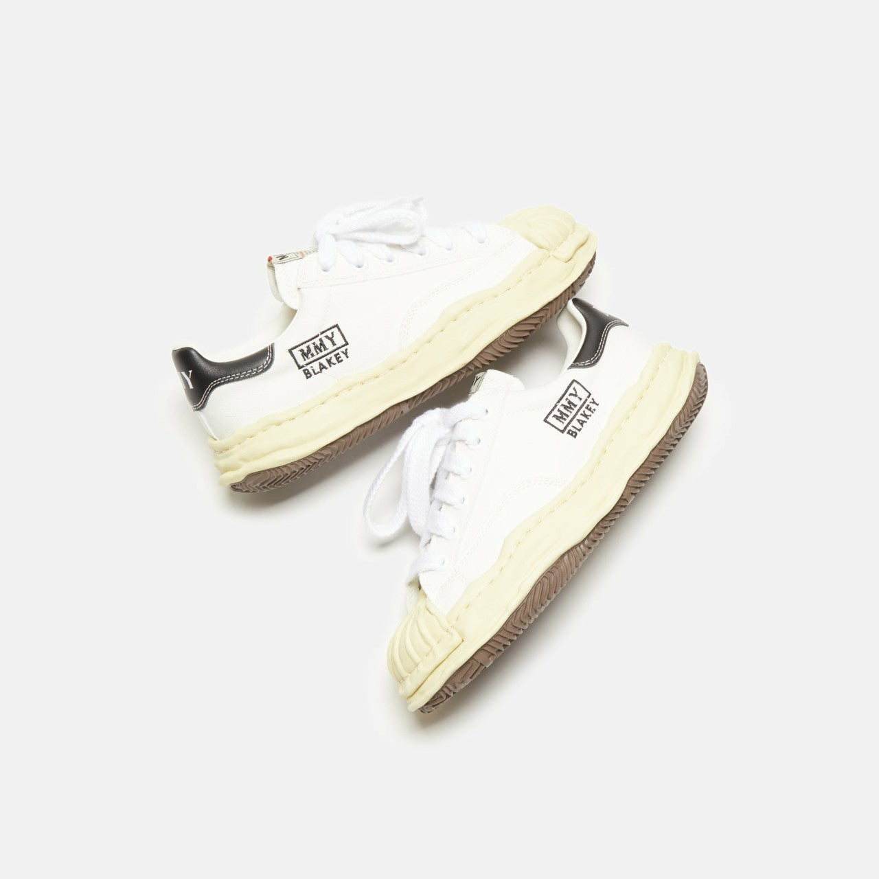 Men Kith Mihara Yasuhiro Blakey Low - White