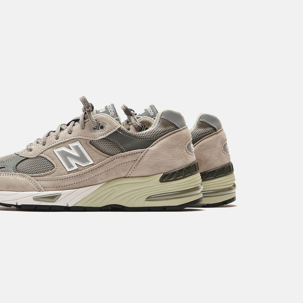 Women Kith New Balance WMNS Made in UK 991 - Grey