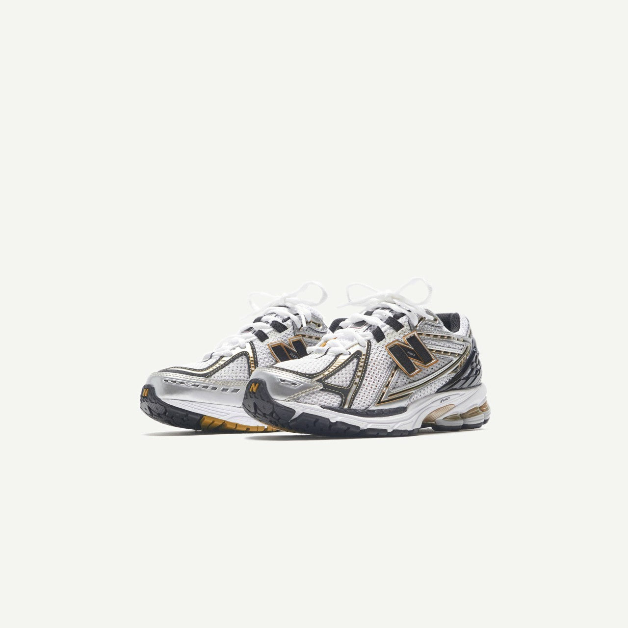 Men Kith New Balance 1906R - Metallic Silver