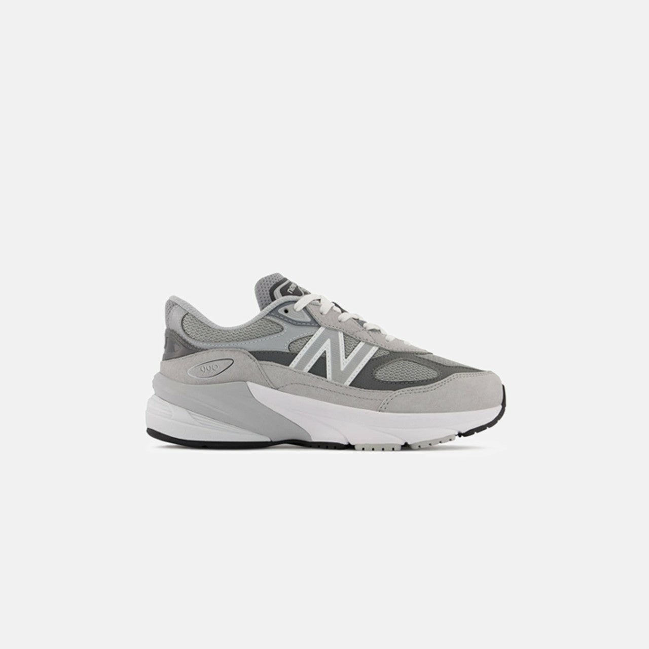 Kids Kith New Balance Grade School 990v6 - Grey