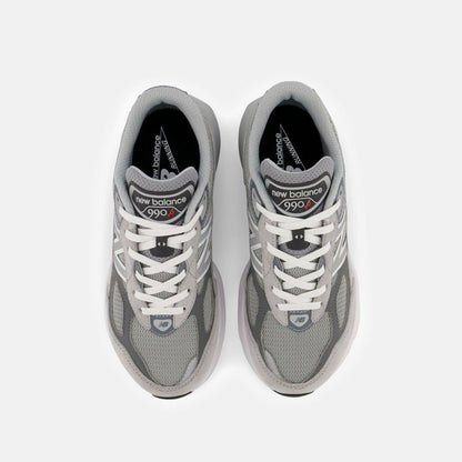 Kids Kith New Balance Grade School 990v6 - Grey