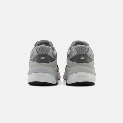 Kids Kith New Balance Grade School 990v6 - Grey
