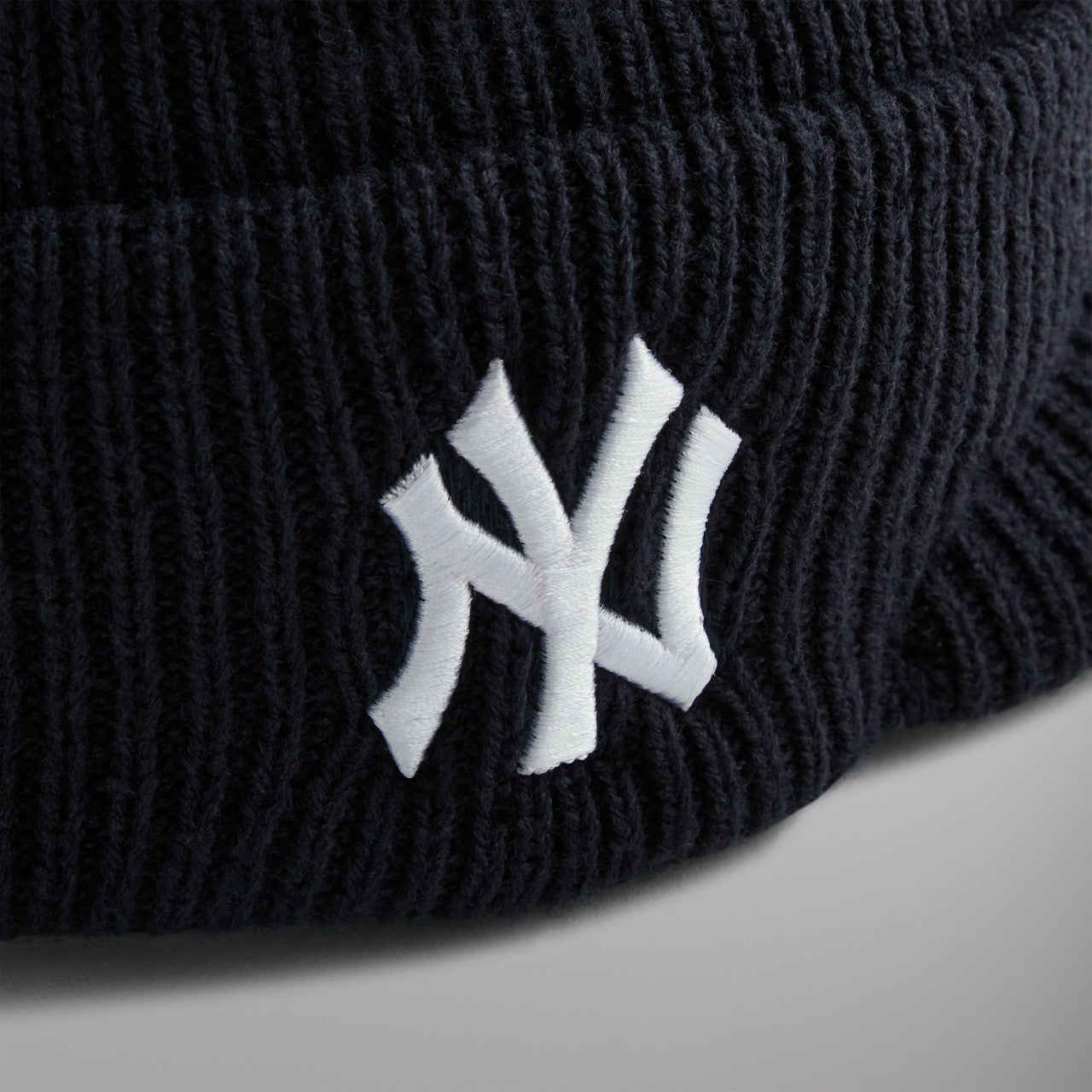 Men Kith Kith for the New York Yankees Visor Beanie - Nocturnal