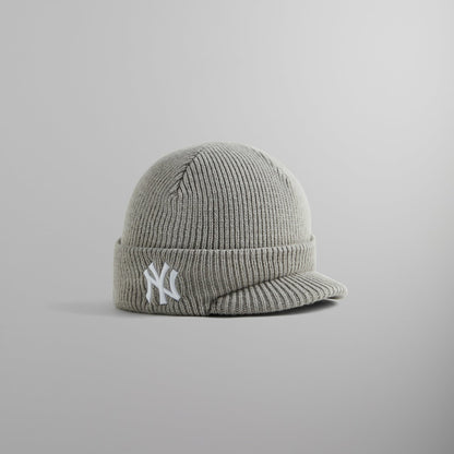 Men Kith Kith for the New York Yankees Visor Beanie - Light Heather Grey