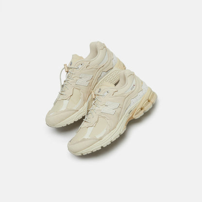 Men Kith New Balance 2002R - Sandstone