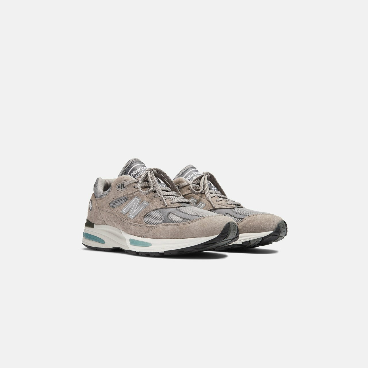 Men Kith New Balance Made in UK 991v2 - Alloy / Smoked Pearl / Silver