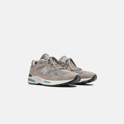 Men Kith New Balance Made in UK 991v2 - Alloy / Smoked Pearl / Silver