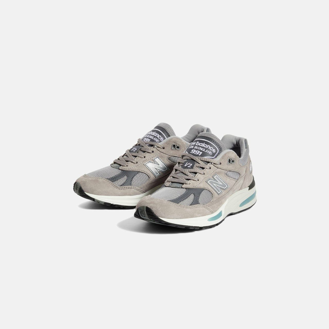 Men Kith New Balance Made in UK 991v2 - Alloy / Smoked Pearl / Silver