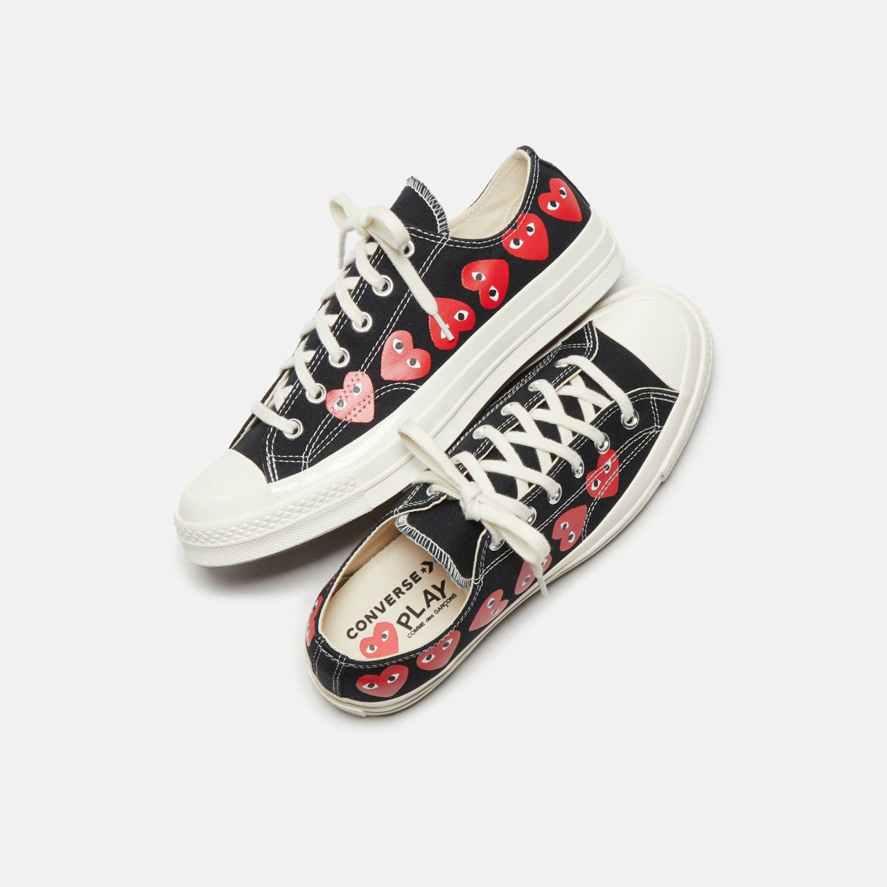 Men Kith Comme Des Garçons Play x Converse Multi Heart Low Top - Black / Red