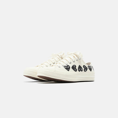 Men Kith Comme Des Garçons Play x Converse Multi Heart Low Top - Beige / Black