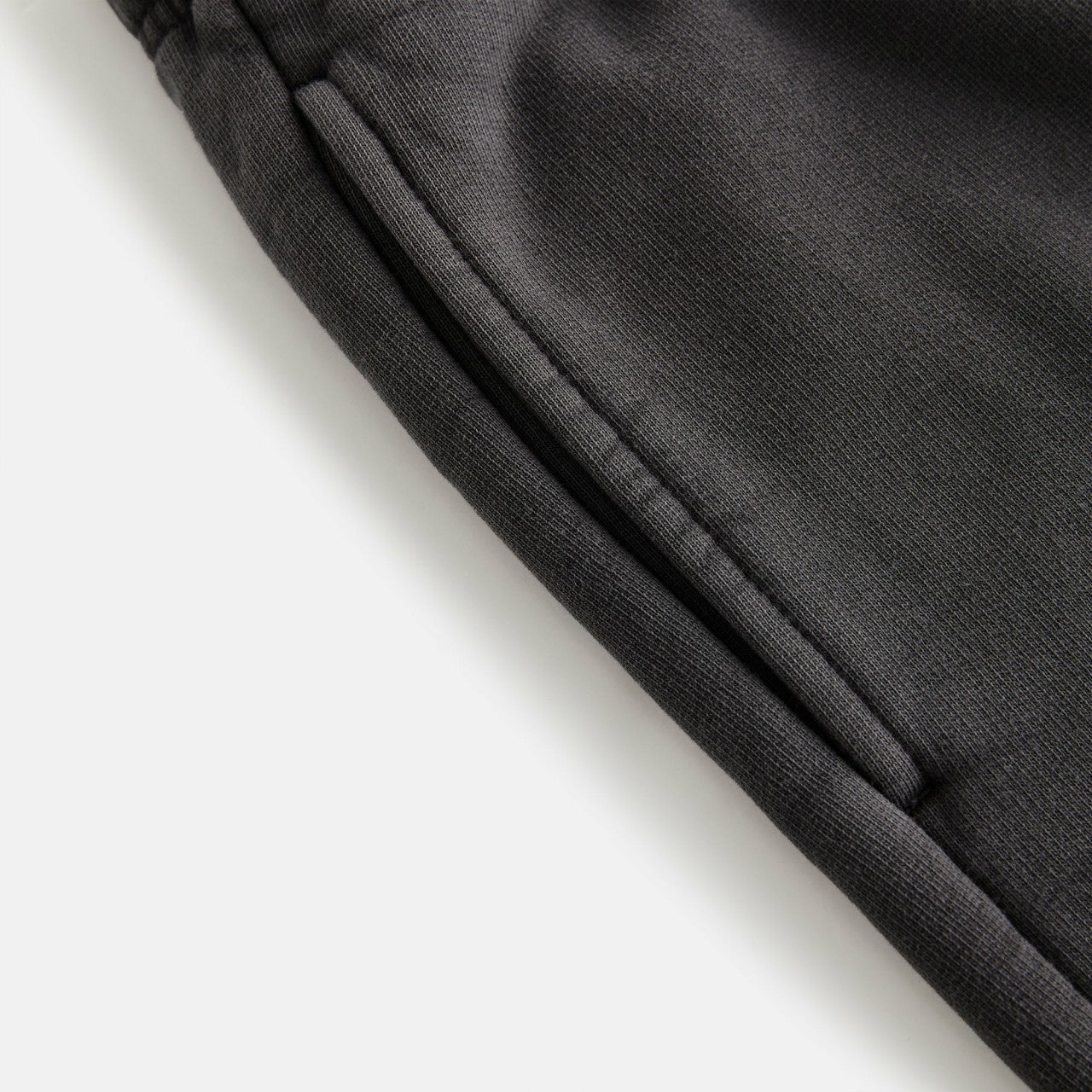 Women Kith Kith Women Chelsea Sweatpant III - Black