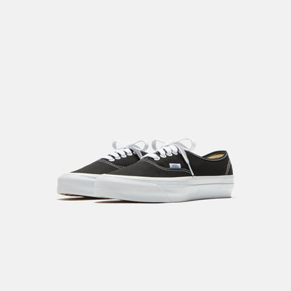 Men Kith Vans Premium Authentic 44 - Black / White