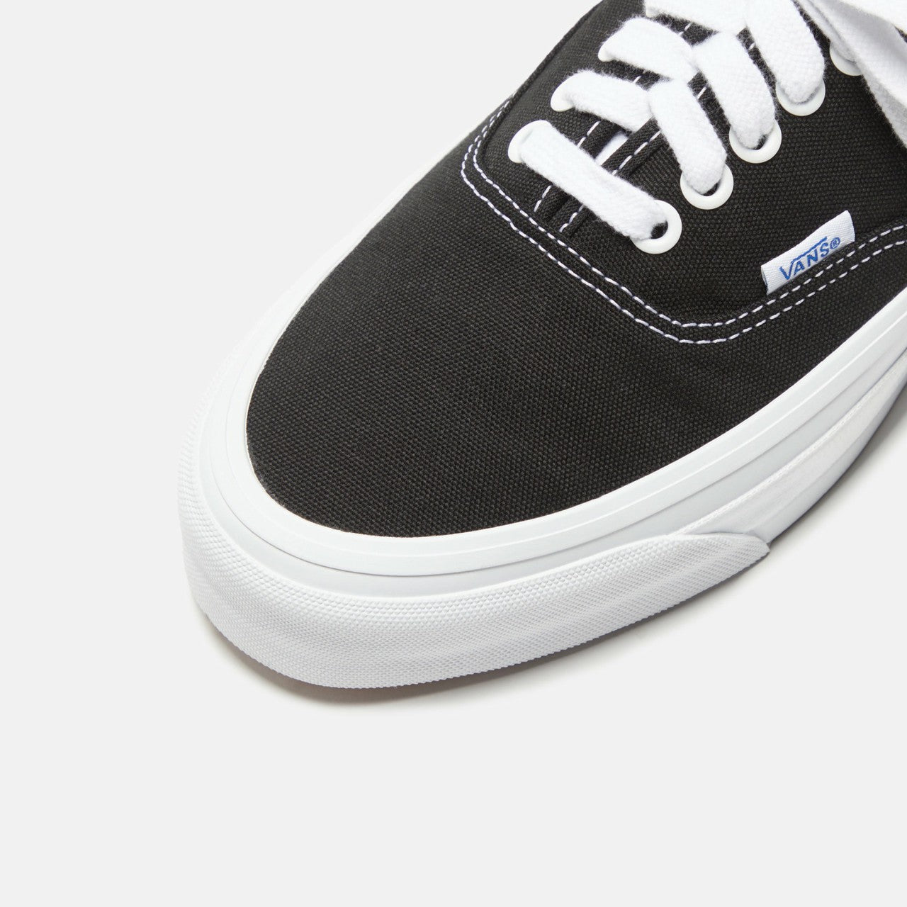 Men Kith Vans Premium Authentic 44 - Black / White