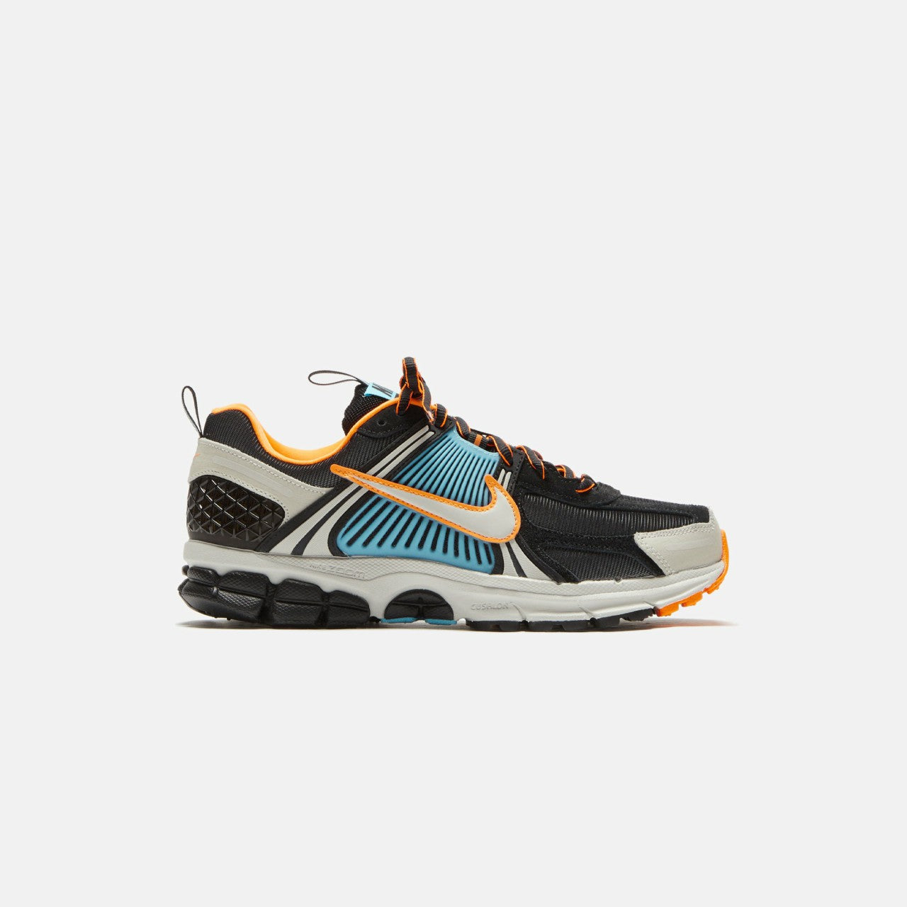 Women Kith Nike WMNS Zoom Vomero 5 - Black / Light Bone / Blue Gaze / Total Orang