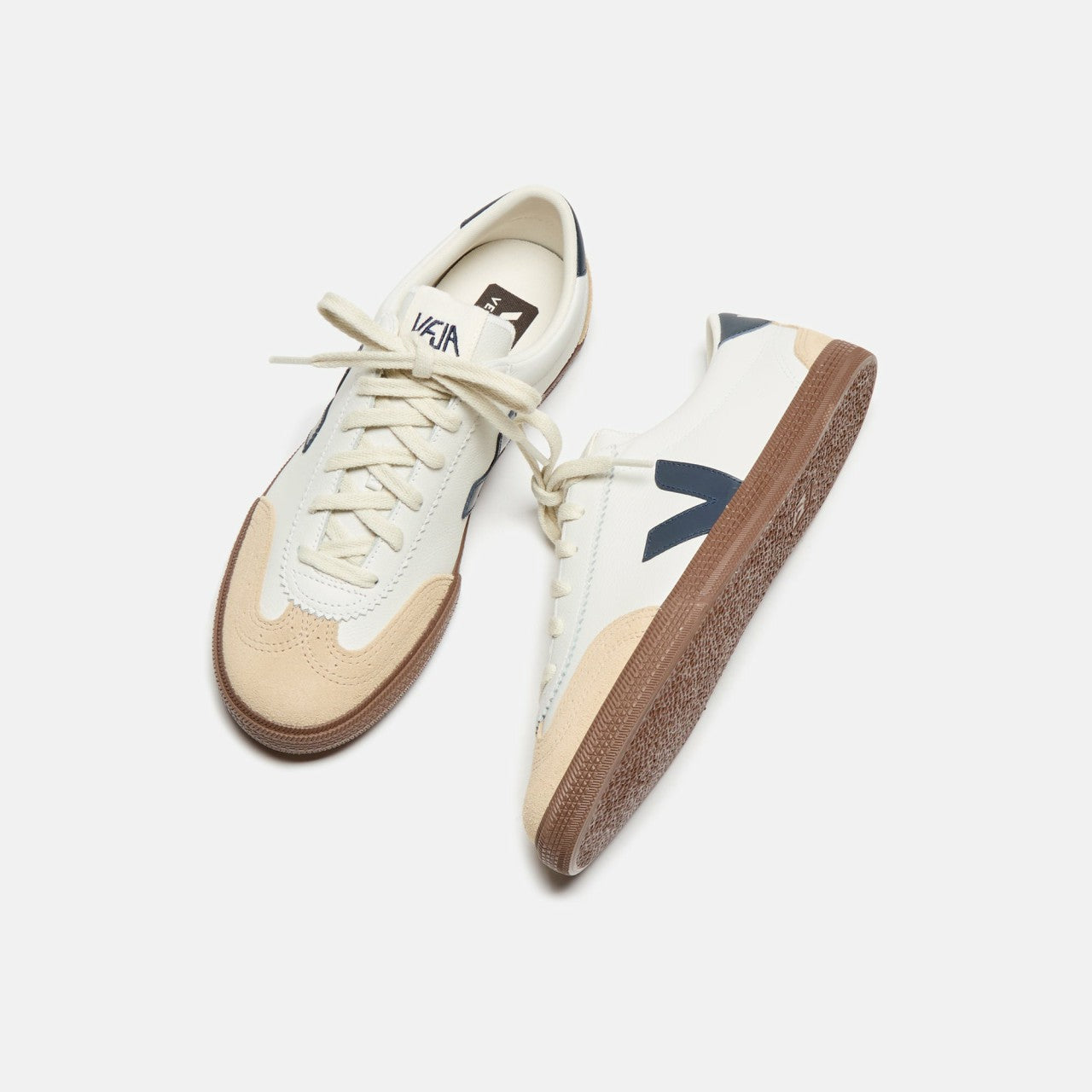 Men Kith Veja Volley - White Nautico / Bark