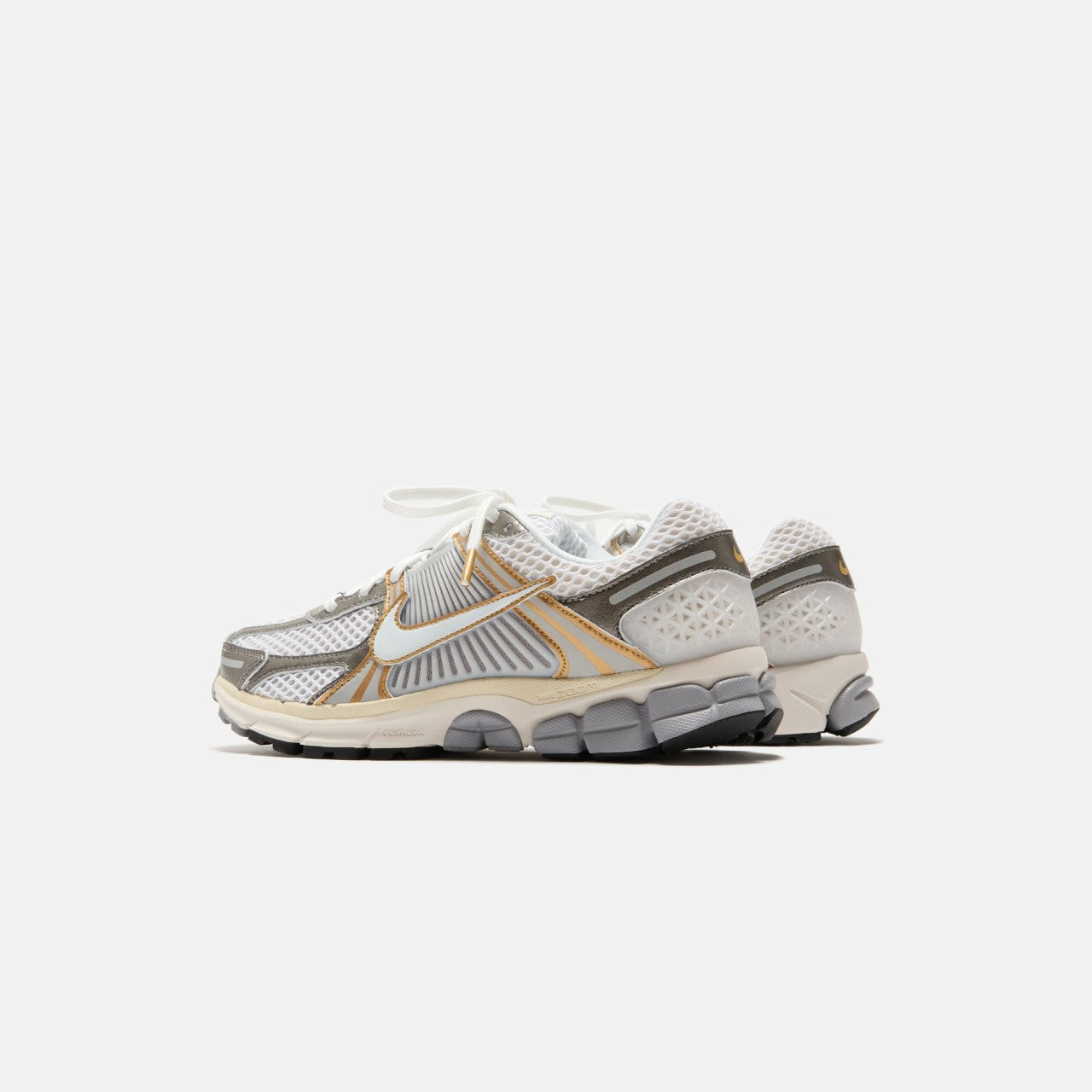 Men Kith Nike Zoom Vomero 5 - Platinum Tint / White / Metallic Platinum