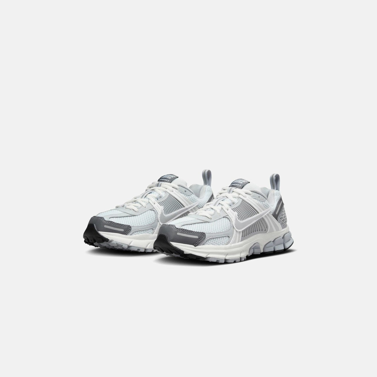Kids Kith Nike GS Zoom Vomero 5 - Pure Platinum / Metallic Silver / Summit White