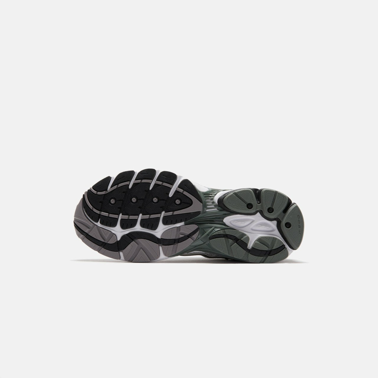 Men|Women Kith Saucony Progrid Omni 9 - White / Grey