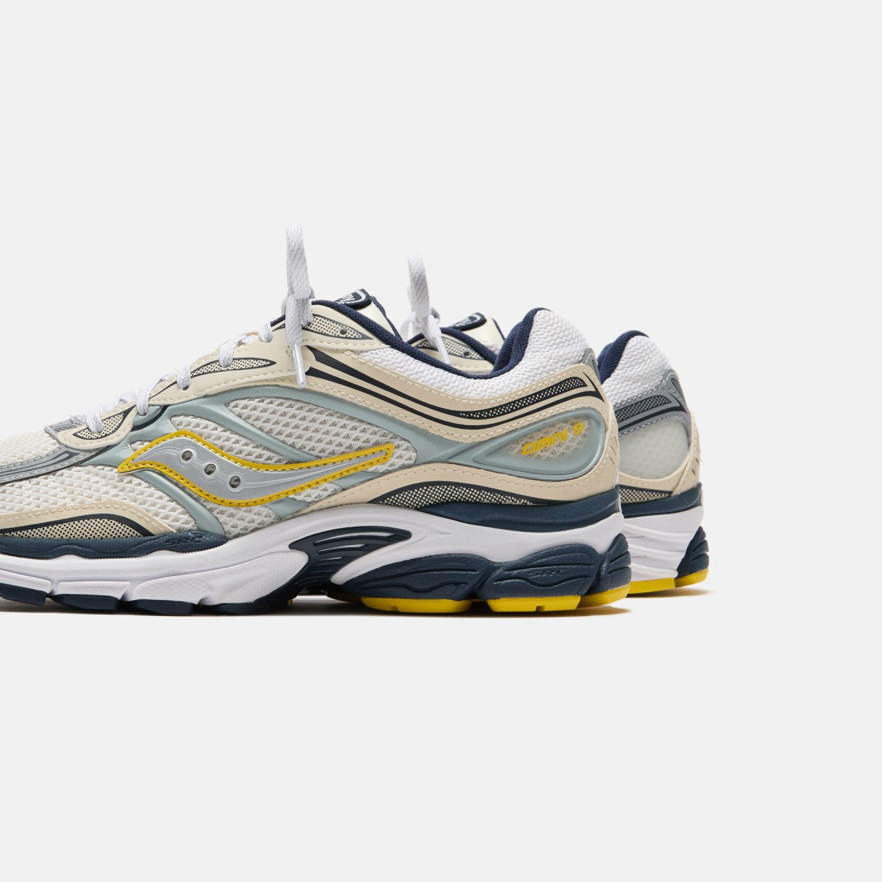 Men|Women Kith Saucony Progrid Omni 9 - White / Multi