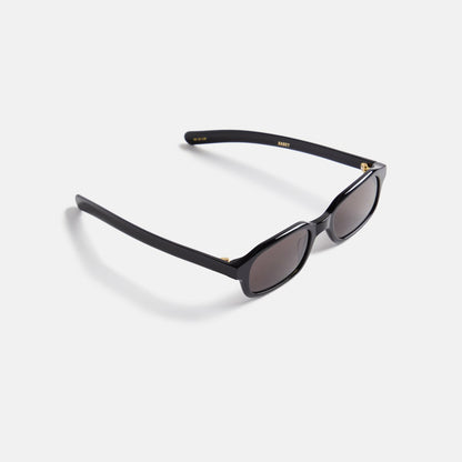 Men Kith Flatlist Hanky Sunglasses - Solid Black / Solid Black Lens