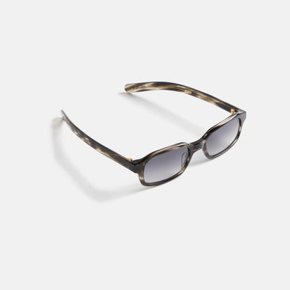 Men Kith Flatlist Hanky Sunglasses - Grey Havana / Smoke Gradient Lens
