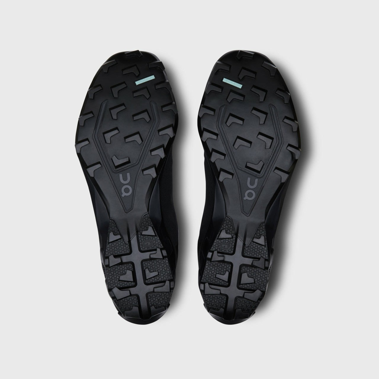 Men Kith On Running x Post Archive Faction Cloudventure Peak - All Black