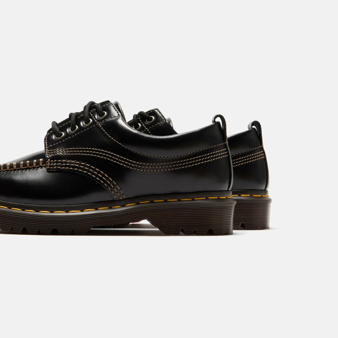Men|Women Kith Dr. Martens Lowell - Black / Aniline