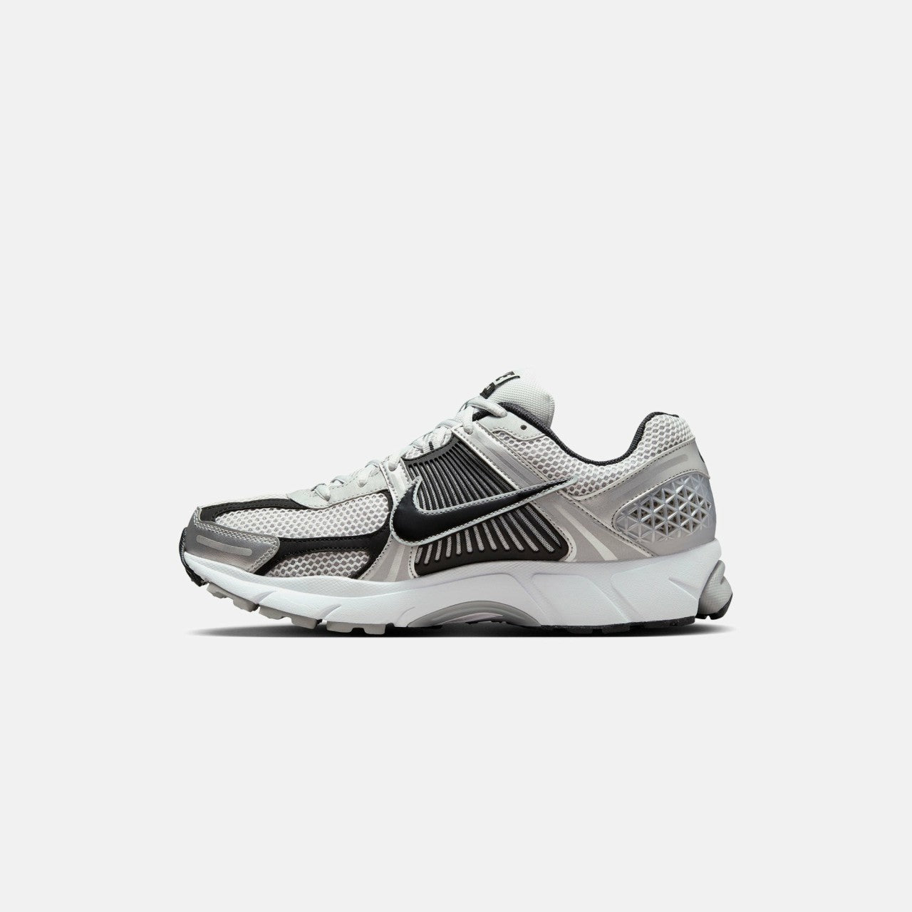 Men Kith Nike Zoom Vomero 5 - Metallic Silver / Black / Pure Platinum