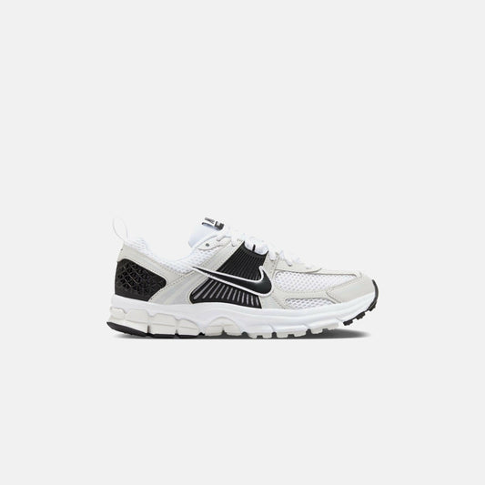 Kids Kith Nike GS Zoom Vomero 5 - White / Black / Platinum Tint / Metallic Plati