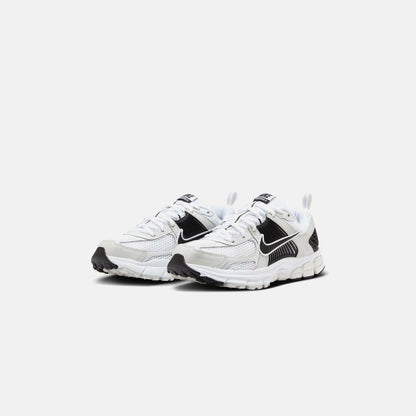 Kids Kith Nike GS Zoom Vomero 5 - White / Black / Platinum Tint / Metallic Plati